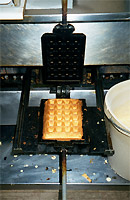 Authentic waffle iron